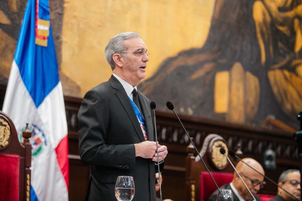Presidente Luis Abinader resalta histórica inversión superior a RD$6 mil millones en deportes
